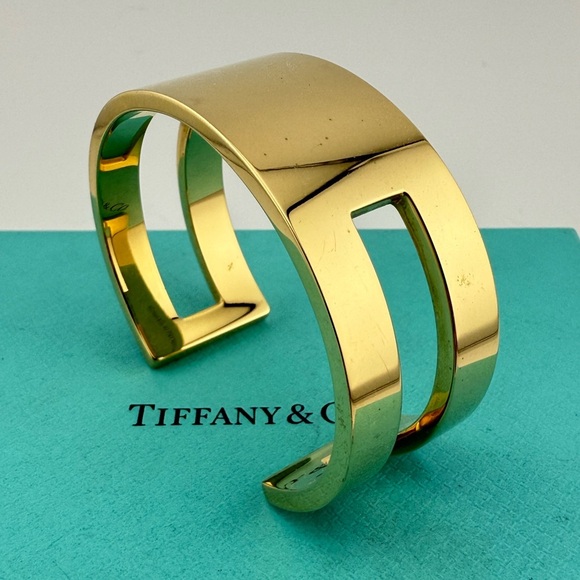 RARE Tiffany & Co. 18k Open Cuff in Yellow Gold Dover Street, 43g - Picture 1 of 9